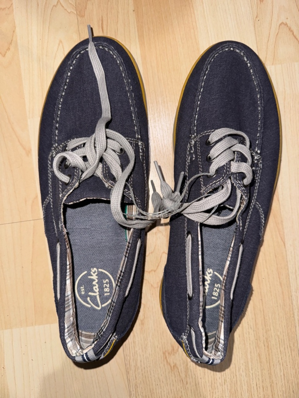 Clarks Men's Navy Canvas Boat Shoes with Gray Laces